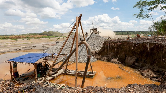 Proyectos mineros formales impulsan el desarrollo en Piura, mientras la minería ilegal agrava la crisis ambiental y social Proyectos mineros formales impulsan el desarrollo en Piura, mientras la minería ilegal agrava la crisis ambiental y social