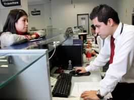 Congreso aprueba gratificaciones y CTS para trabajadores CAS: podrían costar más de S/ 2,800 millones al año Congreso aprueba gratificaciones y CTS para trabajadores CAS: podrían costar más de S/ 2,800 millones al año