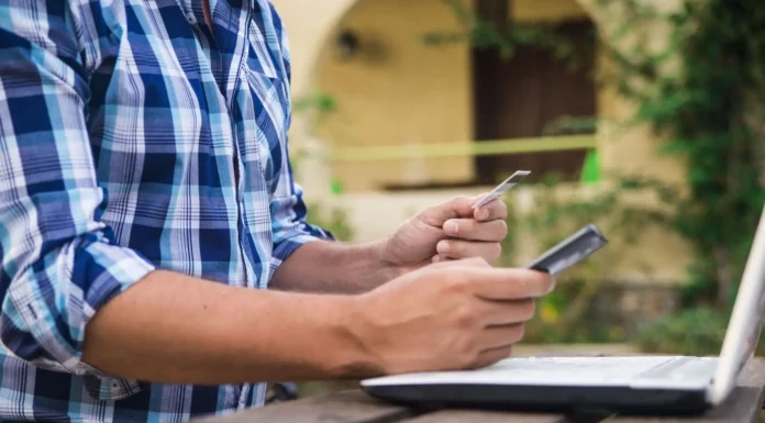 Qué considerar al contratar un seguro para tu negocio en un entorno de riesgo