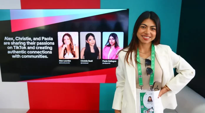 Paola Gallegos: la peruana que conquistó las redes sociales con su arte de caligrafía