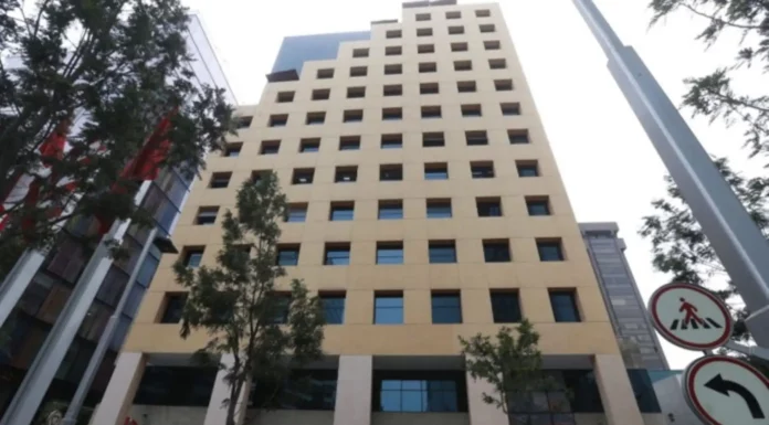 Gremios empresariales advierten impacto económico si no se otorga voto de confianza