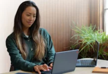 Cursos gratuitos de Microsoft para aprender inteligencia artificial y habilidades digitales en 2026