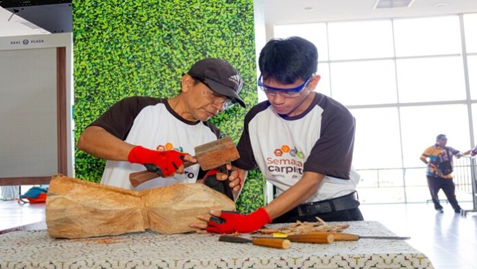 Feria Semana del Carpintero 2026 en Pucallpa genera más de S/ 79,000 en ventas y pedidos para Mypes del sector madera Feria Semana del Carpintero 2026 en Pucallpa genera más de S/ 79,000 en ventas y pedidos para Mypes del sector madera