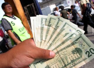 Dólar en Perú supera los S/ 3,50 y alcanza su nivel más alto en siete meses