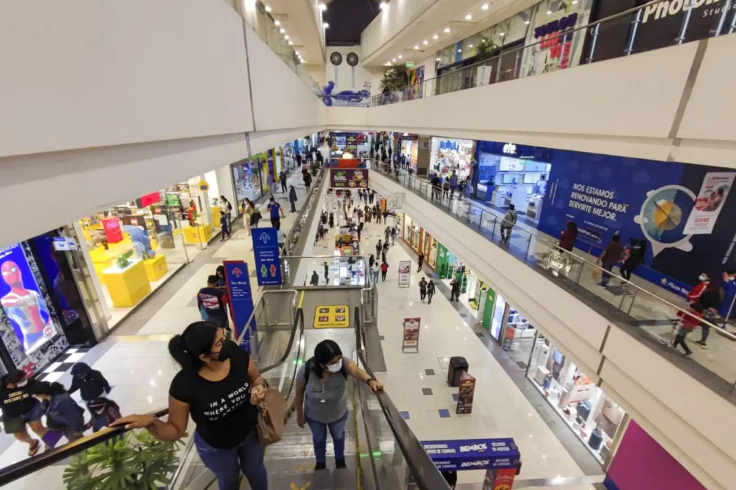 Economía peruana crece 3.68% en febrero de 2026 impulsada por consumo y servicios Economía peruana crece 3.68% en febrero de 2026 impulsada por consumo y servicios