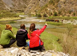 Feriado largo por el 1 de mayo generará impacto económico de US$ 135 millones