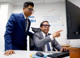 El 98 % de egresados del programa de extensión universitaria del OSIPTEL se mantiene activo en el mercado laboral El 98 % de egresados del programa de extensión universitaria del OSIPTEL se mantiene activo en el mercado laboral