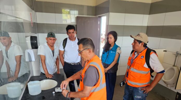 EPS Grau lanza “Gasfitero en tu escuela” para prevenir fallas sanitarias en colegios de Piura EPS Grau lanza “Gasfitero en tu escuela” para prevenir fallas sanitarias en colegios de Piura