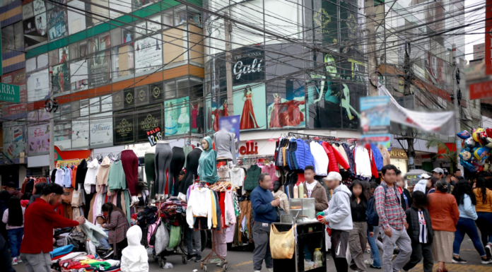 Lanzan estrategia nacional contra la informalidad laboral que afecta a 12 millones de trabajadores hasta el 2040