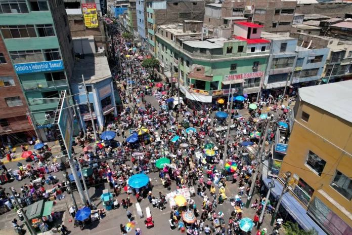 Sin invierno marcado, las mypes de Gamarra enfrentan una campaña incierta