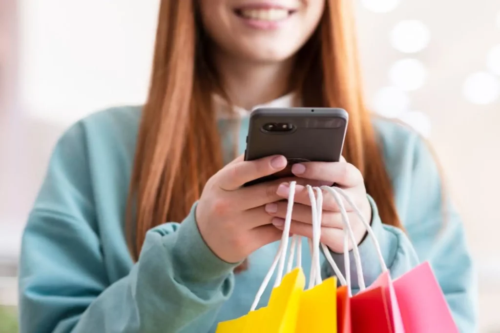 Compras online en Perú: uso del celular supera el 70% en el comercio digital Compras online en Perú: uso del celular supera el 70% en el comercio digital