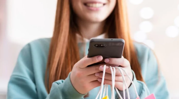 Compras online en Perú: uso del celular supera el 70% en el comercio digital