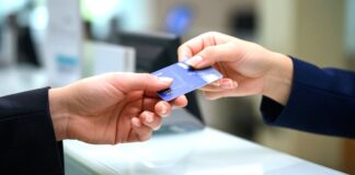 Indecopi sanciona a banco por entregar tarjeta de crédito sin autorización y cobrar deuda inexistente