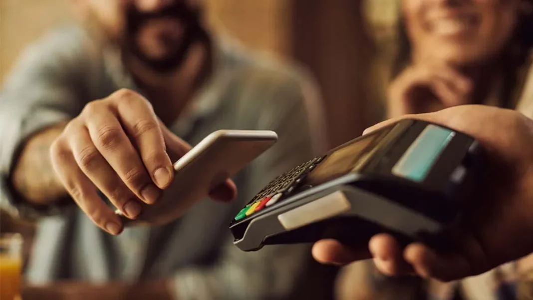 Integración de pagos físicos y digitales impulsa el crecimiento del comercio
