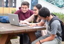 Cada vez más jóvenes crean negocios mientras estudian en la universidad