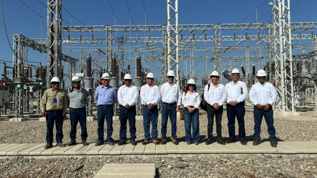 Directivos de FONAFE y Distriluz visitaron proyectos de infraestructura eléctrica en Piura