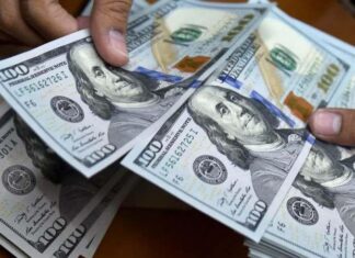 Dólar en Perú cierra en su nivel más alto previo a la segunda vuelta presidencial Dólar en Perú cierra en su nivel más alto previo a la segunda vuelta presidencial