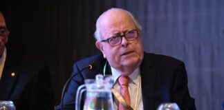Julio Velarde considera insuficiente el crecimiento económico de Perú pese a la bonanza exportadora: "Tenemos un crecimiento pálido"