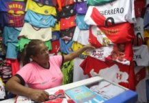 Mypes de Gamarra lanzan campaña de camisetas mundialistas a precios accesibles