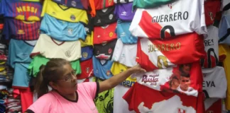 Mypes de Gamarra lanzan campaña de camisetas mundialistas a precios accesibles