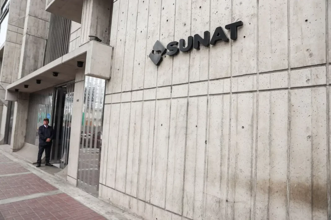 Sunat fortalece la lucha contra la evasión tributaria mediante control de empresas fantasma Sunat fortalece la lucha contra la evasión tributaria mediante control de empresas fantasma
