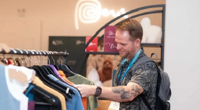 Perú registra más de 1,000 empresas exportadoras de confecciones y fortalece su industria textil Perú registra más de 1,000 empresas exportadoras de confecciones y fortalece su industria textil