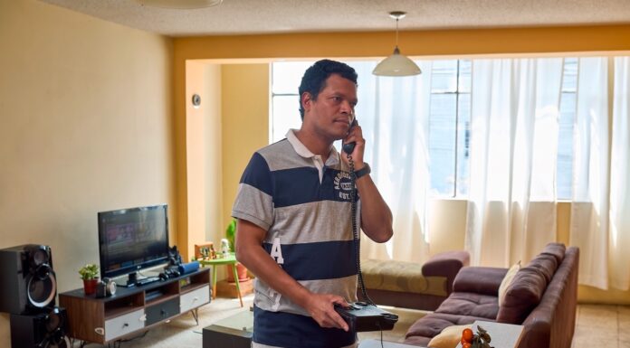 ¿Viajas por Fiestas Patrias? Así puedes evitar pagar por telefonía, internet o televisión de paga mientras no estés en casa
