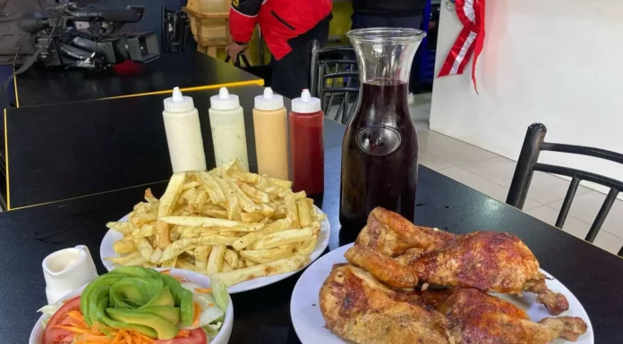 Lima lidera el consumo de pollo a la brasa por delivery en Latinoamérica Lima lidera el consumo de pollo a la brasa por delivery en Latinoamérica