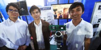 Chavi: universitarios peruanos desarrollan un robot para orientar al público en ferias de cine