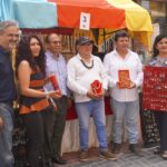 La actividad se desarrolla del 13 al 23 de agosto en el bulevar del Jr. Ayacucho. Participan pequeños negocios con productos como artesanías, joyería, alimentos, bebidas y libros.