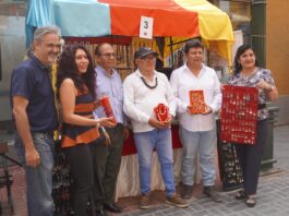 Feria “Manos que crean, tierra que produce” reúne a emprendedores en el centro de Piura La actividad se desarrolla del 13 al 23 de agosto en el bulevar del Jr. Ayacucho. Participan pequeños negocios con productos como artesanías, joyería, alimentos, bebidas y libros.