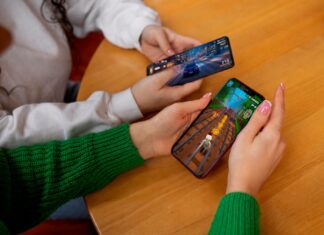 Internet móvil es más rápido que hace un año, según OSIPTEL