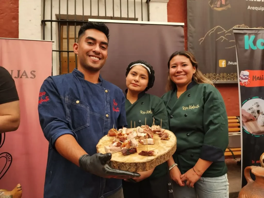 Actividad de restaurantes crece 5,51 % durante el primer semestre de 2026