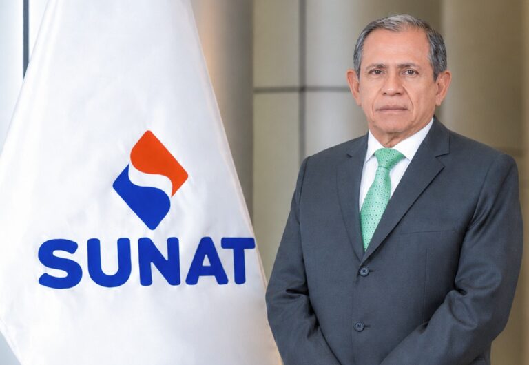 Sunat: César Luna Victoria continuará como superintendente hasta 2031