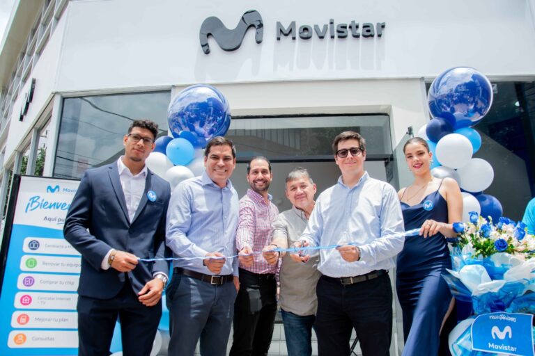 Movistar inaugura en Piura su primera tienda de formato express del país